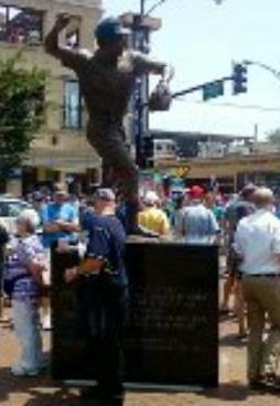 Me with the Ron Santo Statue 2012